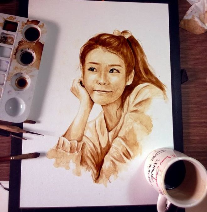 Vẽ chân dung bạn thân bằng màu cà phê